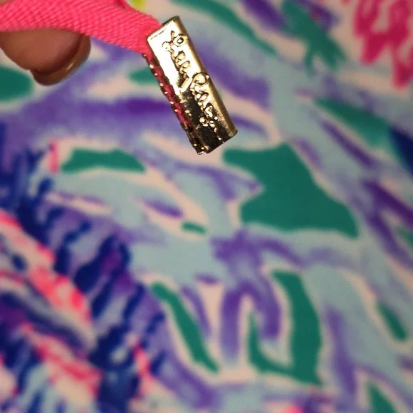 Lilly Pulitzer Multicolor Tropical Velour Hoodie. NWOT. Large. - Picture 7 of 8